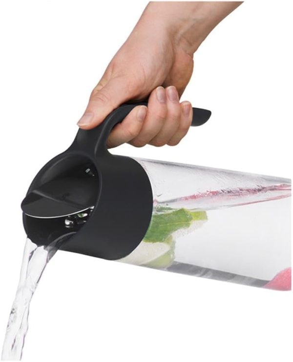 WMF Nuro Wasserkaraffe 1l, mit Griff, Höhe 29,7 cm, Glas-Karaffe, CloseUp-Verschluss, schwarz 3