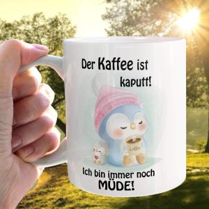 TRIOSK Pinguin Tasse Kaffee Kaputt Schlafmütze mit Spruch lustig Coffee Geschenk für Frauen Freundin Pinguinliebhaber Arbeit Büro Kollegin Weiß, Keramik 300ml 14