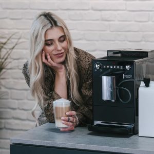 Melitta Latticia OT - Kaffeevollautomat mit Milchsystem, Kaffeemaschine mit Mahlwerk für z. B. Kaffee oder Cappuccino, schwarz 11