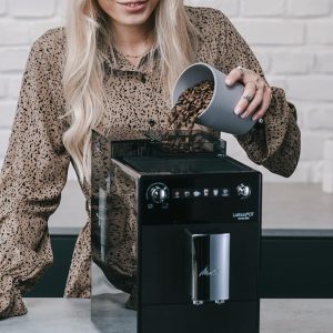 Melitta Latticia OT - Kaffeevollautomat mit Milchsystem, Kaffeemaschine mit Mahlwerk für z. B. Kaffee oder Cappuccino, schwarz 13