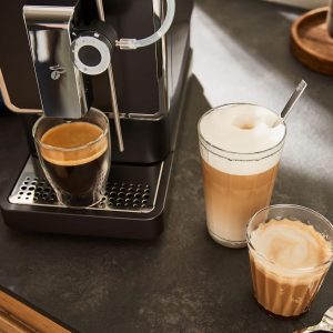 Tchibo Kaffeevollautomat Esperto Pro mit One Touch Funktion für Caffè Crema, Espresso und Milchspezialitäten, Anthrazit [Energieklasse A] 22