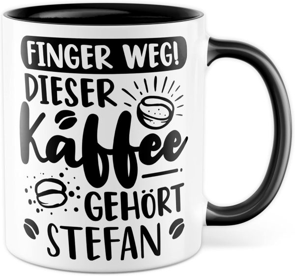 Kaffee-Tasse personalisiert mit Spruch lustig - FINGER WEG! Dieser Kaffee gehört eigener Name - Geschenk personalisierbar Geschenk-Idee Büro personalisieren Kaffee-Becher (Weiß & Schwarz) 1