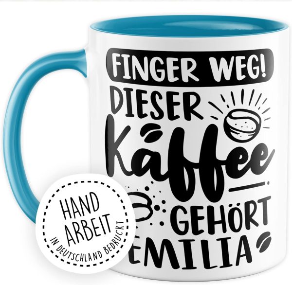 Kaffee-Tasse personalisiert mit Spruch lustig - FINGER WEG! Dieser Kaffee gehört eigener Name - Geschenk personalisierbar Geschenk-Idee Büro personalisieren Kaffee-Becher (Weiß & Blau) 2